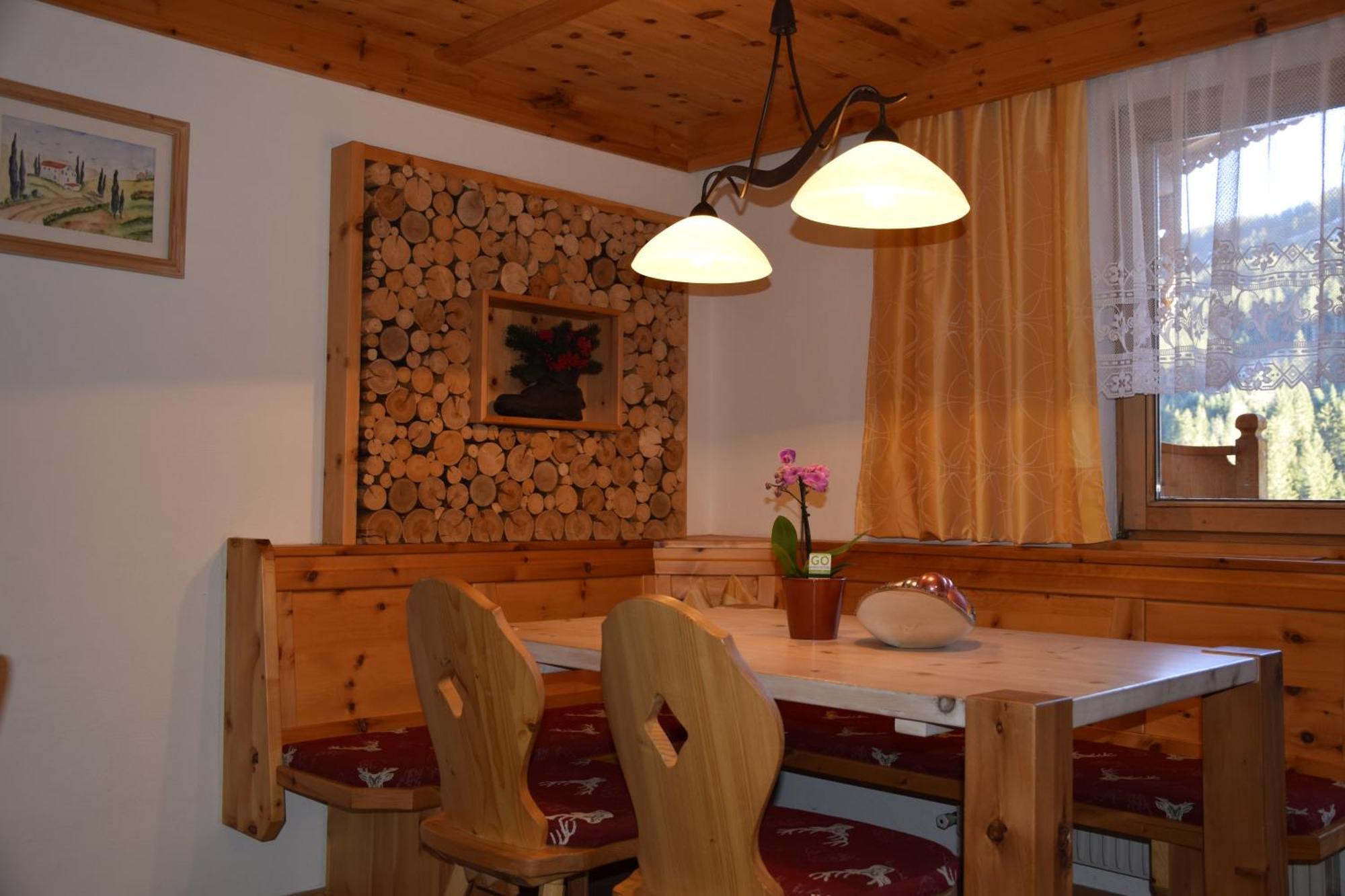 Gaestehaus Waldruh Gerlos Ruang foto